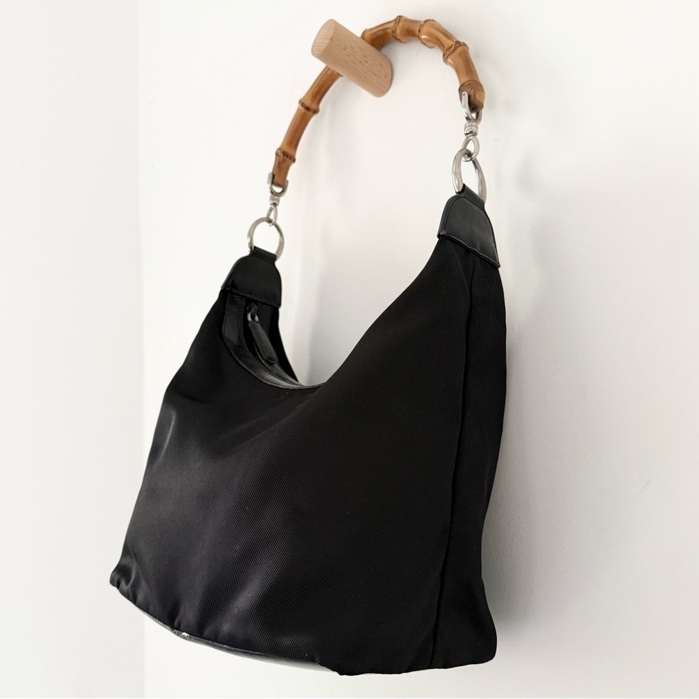 Vintage Gucci 90s / Y2K black nylon bamboo handle shoulder bag - Picture 7 of 13